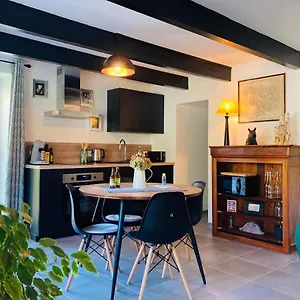 Charmante Petite Maison Rénovée Hébergement de vacances